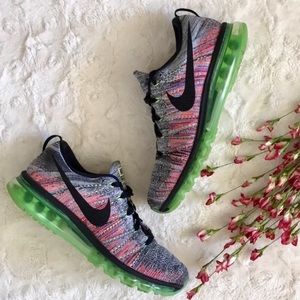 Nike Flyknit Max men’s running shoes
